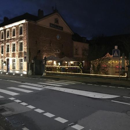 Hotel Zur Bruecke Herzogenrath Exterior photo